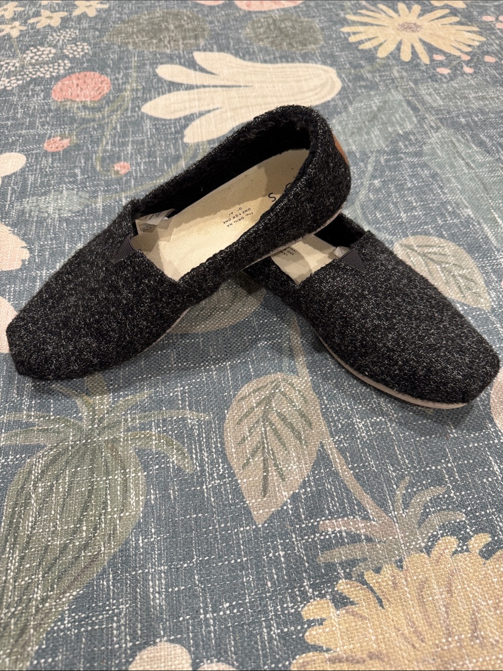 Toms Night Owl Fleece Lined Slip On Loafer Sz 10